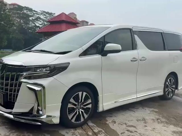 2021/2023 TOYOTA ALPHARD 2.5 SC Full Loan 9 Tahun - 1