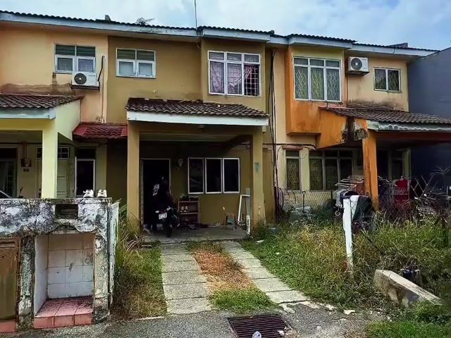 Video Image 1