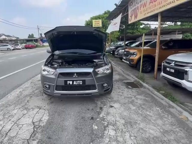 MITSUBISHI ASX 2.0(A)4B11 MIVEC CVT 6spd 4X2 SUV  - 1