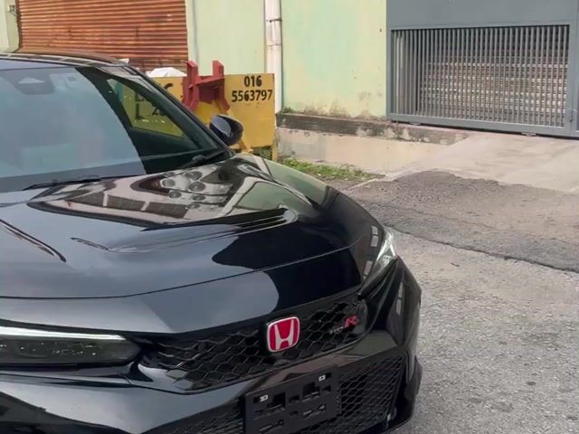 2025 Honda CIVIC 2.0 TYPE R FL5 (M) - GRADE 6A - 1