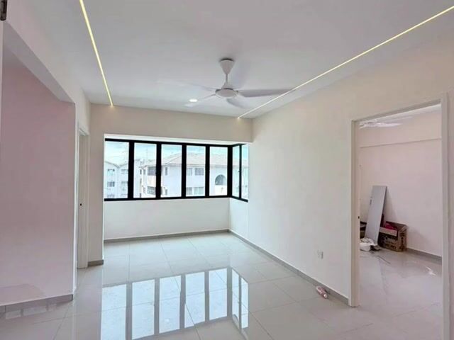 Video Image 1