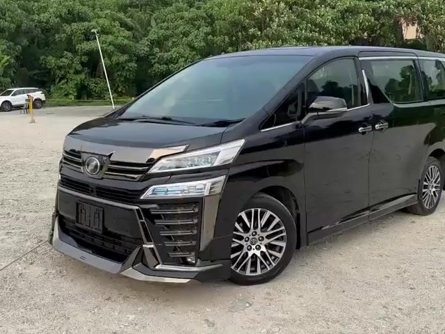 2017 Toyota VELLFIRE 2.5 ZG (A) FACELIFT / SUNROOF - 1