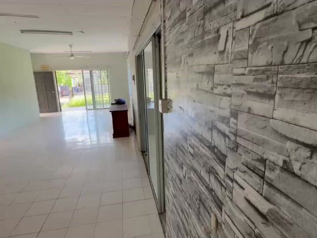 Video Image 1