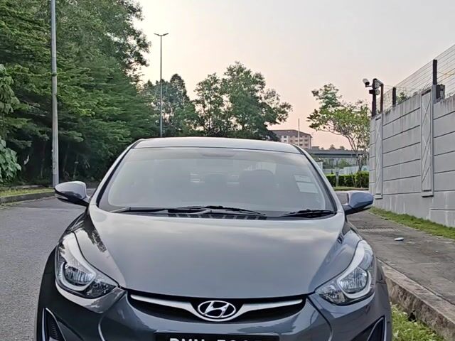 2015 Hyundai ELANTRA 1.6 PREMIUM FACELIFT (A) - 1