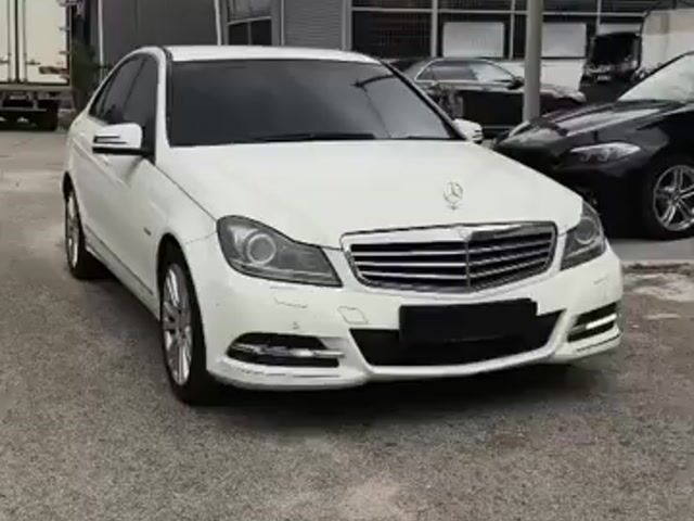 2011 Mercedes Benz C-CLASS 1.8 200 CGI W204 - 1