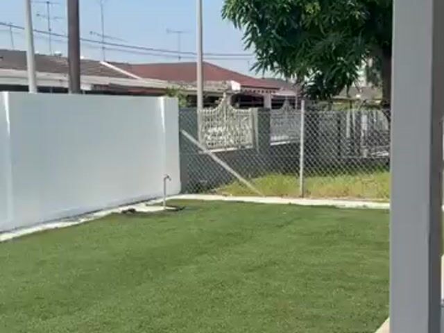 Video Image 1