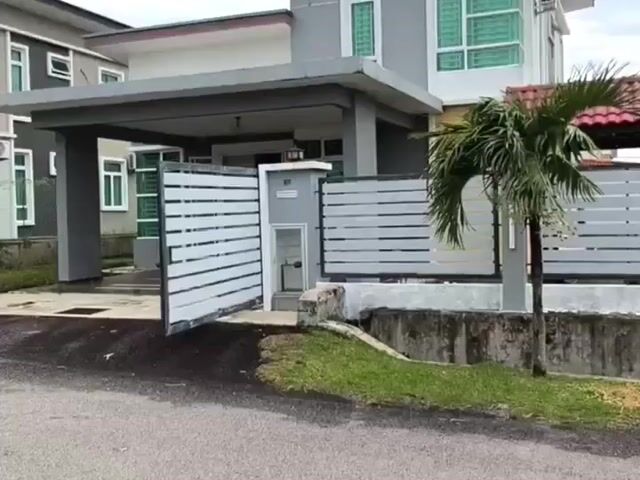Video Image 1