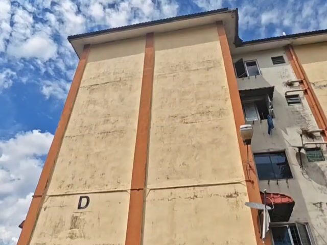 Video Image 1
