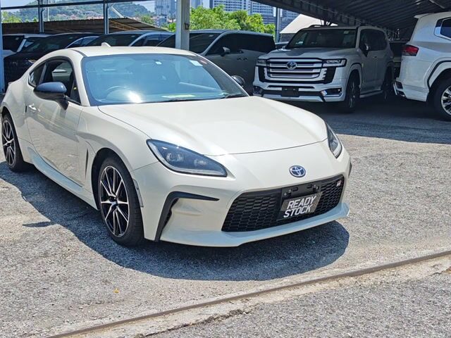 2023 Toyota 86 2.4 GR MT MY23 (M) NO HIDDEN TAX - 1