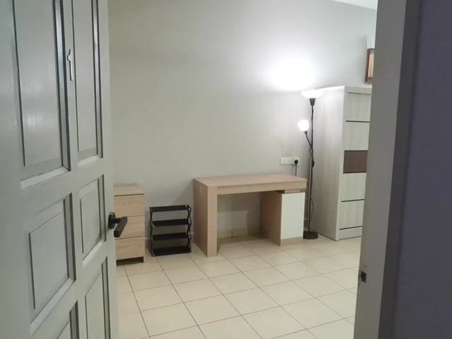 Video Image 1