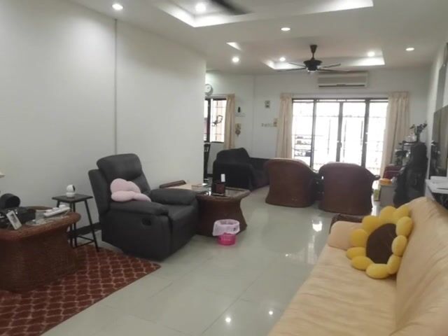 Video Image 1