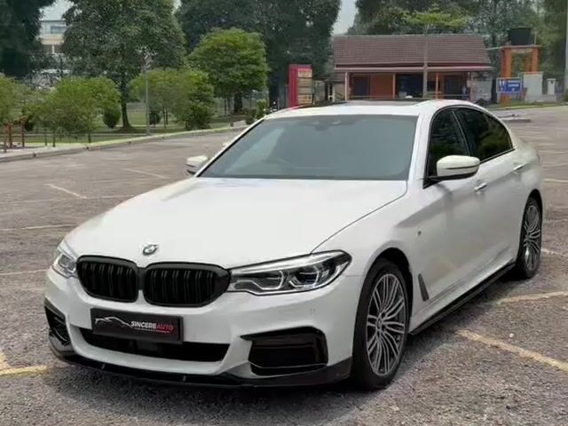 BMW 530i 2.0 M-SPORT G30 SUNROOF H/KARDON P/BOOT - 1