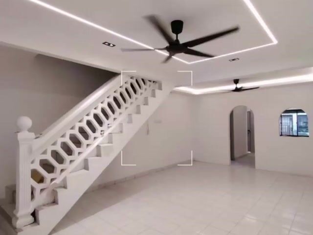 Video Image 1