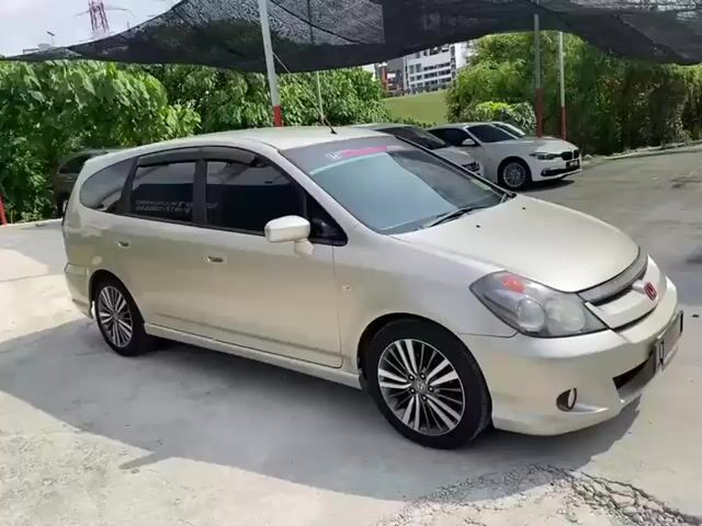 2005 Honda STREAM 2.0 iVS FACELIFT (A) loan kedai - 1