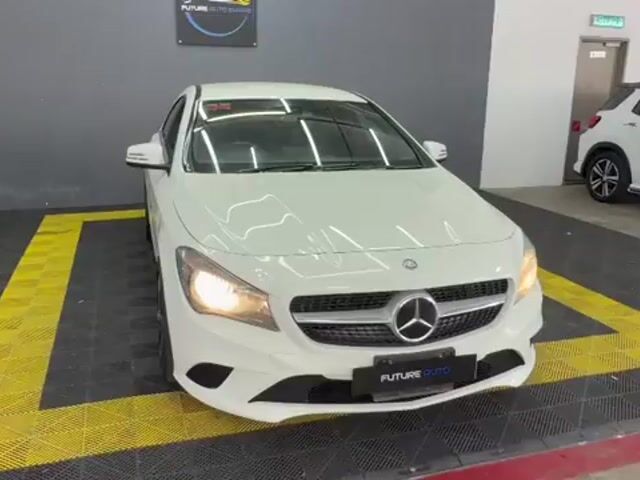 Mercedes Benz CLA-CLASS 1.6 180 / REG YEAR 2021 - 1