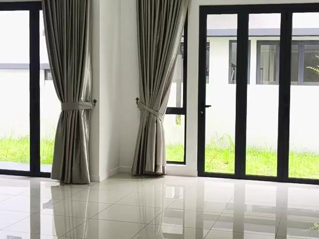 Video Image 1