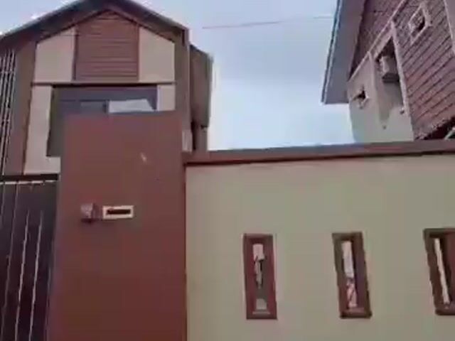 Video Image 1