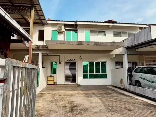 Video Image 1