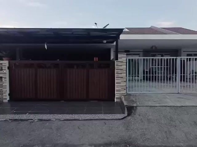 Video Image 1