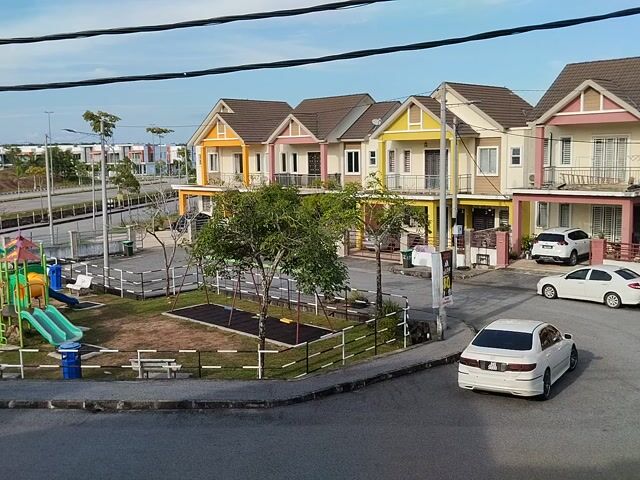 Video Image 1