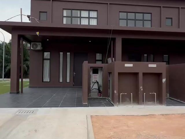 Video Image 1