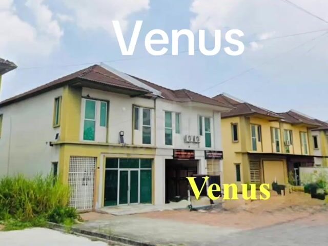 Video Image 1