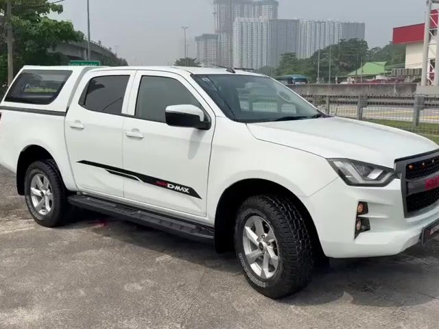 2023 Isuzu D-MAX 1.9 AT PLUS MY21 (A)Canopy-fuloan - 1