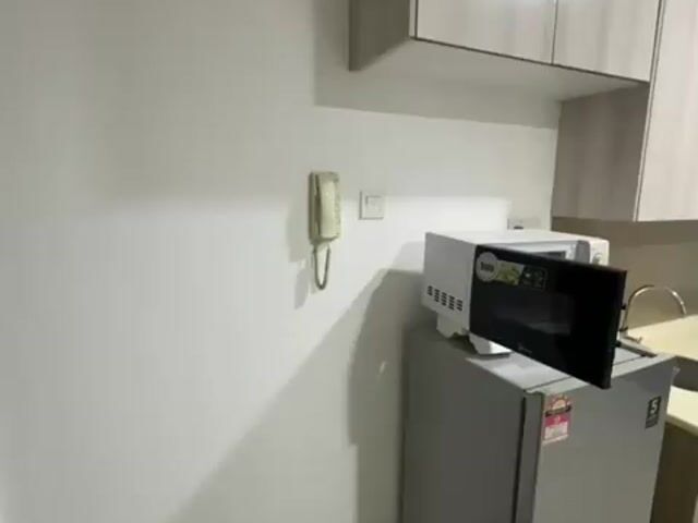 Video Image 1