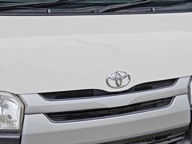 2016 Toyota HIACE 2.5 ENHANCED (M) - 1
