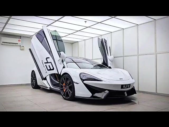 2018 Mclaren 570 3.8 GT HIGH SPEC OPTIONS - 1