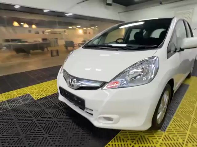 2013 Honda JAZZ 1.3 HYBRID (A) 147K ORI ONE LADY - 1