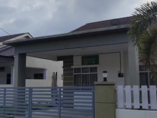 Video Image 1