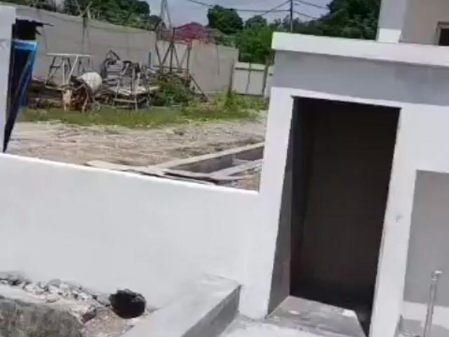 Video Image 1