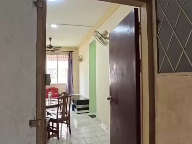 Video Image 1