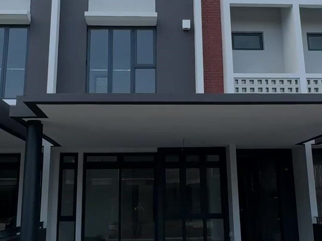Video Image 1