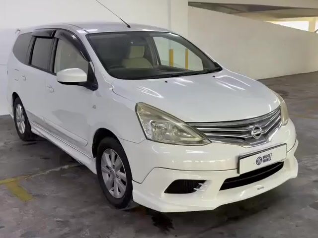 2015 Nissan GRAND LIVINA 1.6 CLASSIC/COMFORT - 1