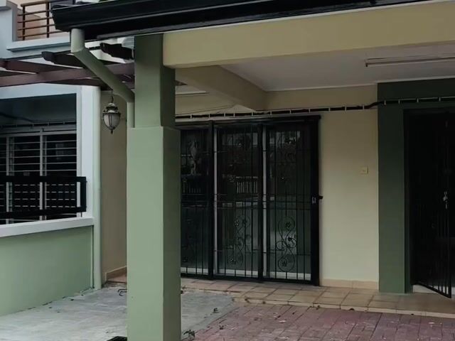 Video Image 1