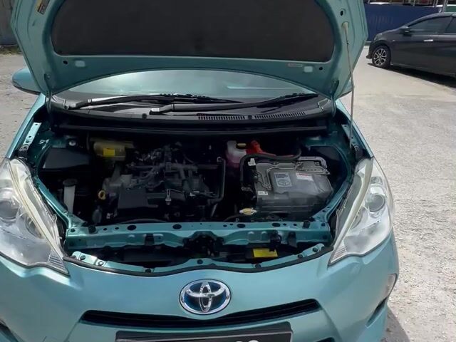 【2013】 Toyota PRIUS C 1.5 (HYBRID) (A) - 1