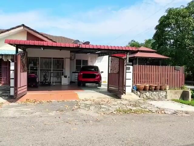 Video Image 1