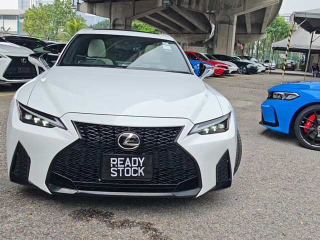 2023 Lexus IS300 2.0 F-SPORT (A)NO HIDDEN CHARGES - 1