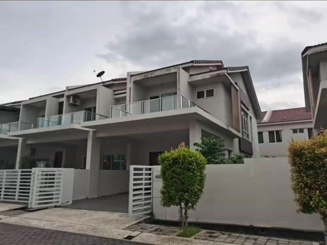 Video Image 1