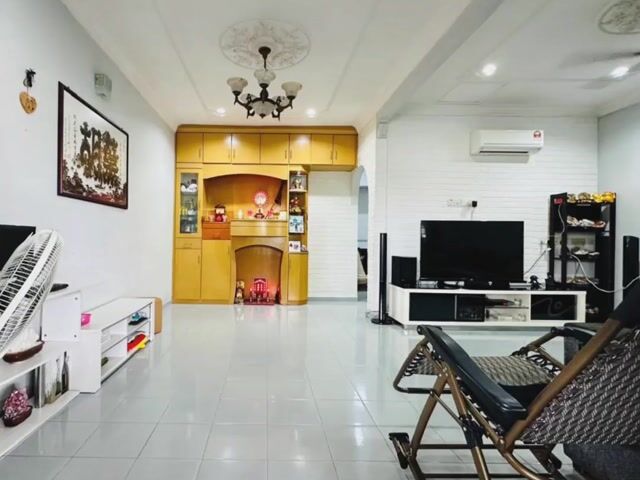 Video Image 1