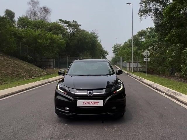 2016Honda HR-V V-Spec 1.8(A)Loan Kedai Muka Rendah - 1