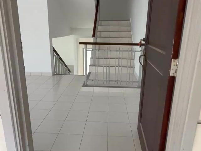 Video Image 1