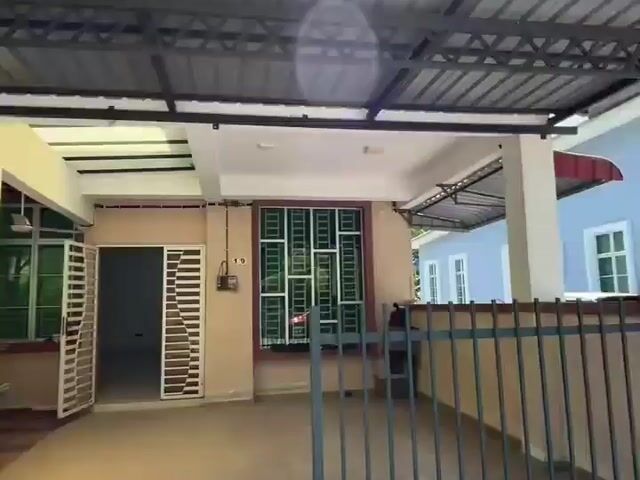 Video Image 1