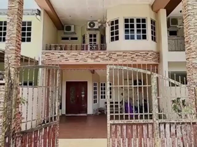 Video Image 1