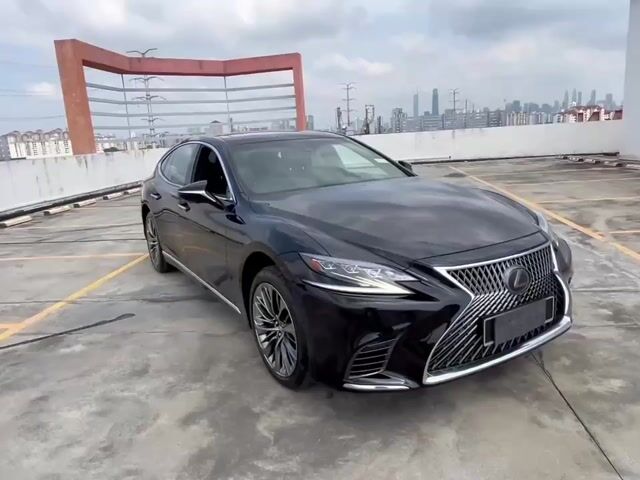 2018 Lexus LS500 3.4 LUXURY (A) - 1
