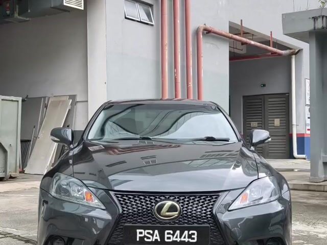 2011 Lexus IS250 2.5 LUXURY FACELIFT (A) can nego - 1