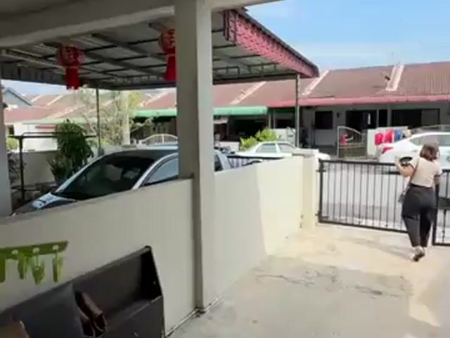Video Image 1