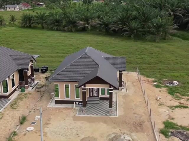 Video Image 1